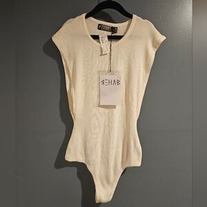 Rehab Bodysuit | White | Ribbed Side Cut | Large | NWT | Rehab Tops | New | Slim